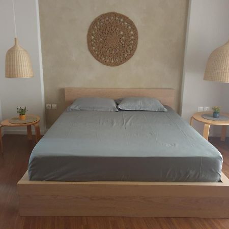 A Pleasent Small -Studio Close To The Port Of Volos Exterior foto