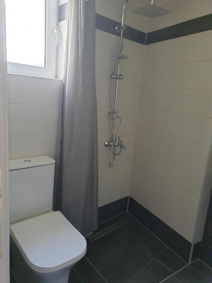 A Pleasent Small -Studio Close To The Port Of Volos Exterior foto